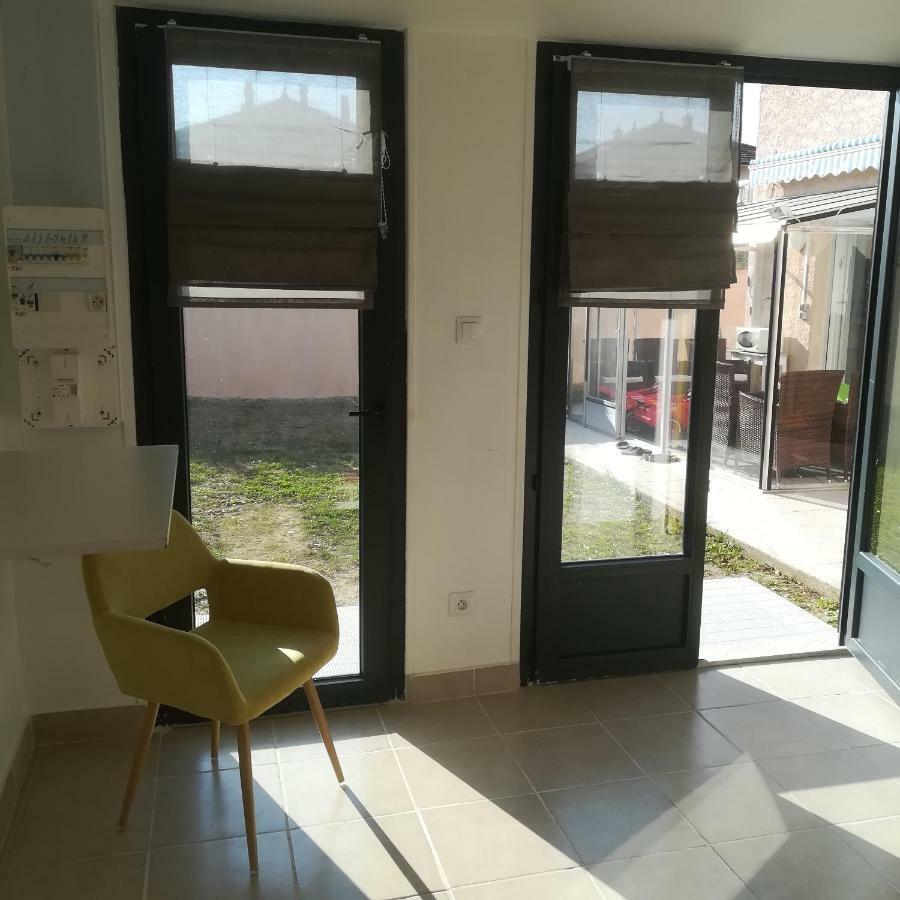 Studio Dependance Maison, 5 Mnt Gare & Tram Vénissieux Exterior foto